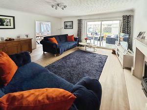 Photo 13- click for photo gallery